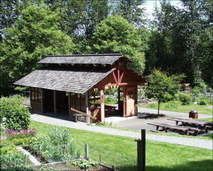 Lake Hills Greenbelt Garden Picnic Shelter