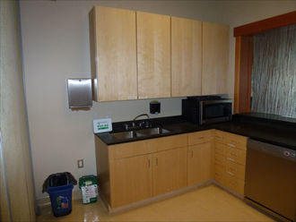 Image of MSEEC - Douglas Fir Community Room's kitchenette