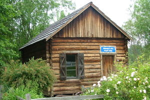 Image of Fraser Log Cabin